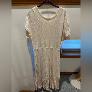 Everlane | Sweater Dress | Midi